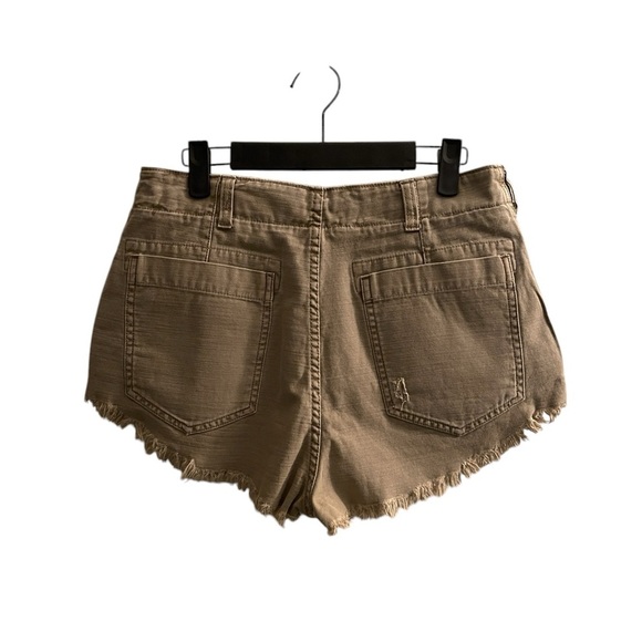Free People Raw Patched Frayed Cutoff Mini Shorts Beige 100% Cotton Sz 8 - Picture 3 of 9